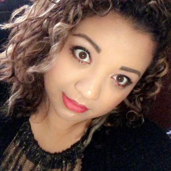 Meet your Posher, Marisela - Picture 1 of 1